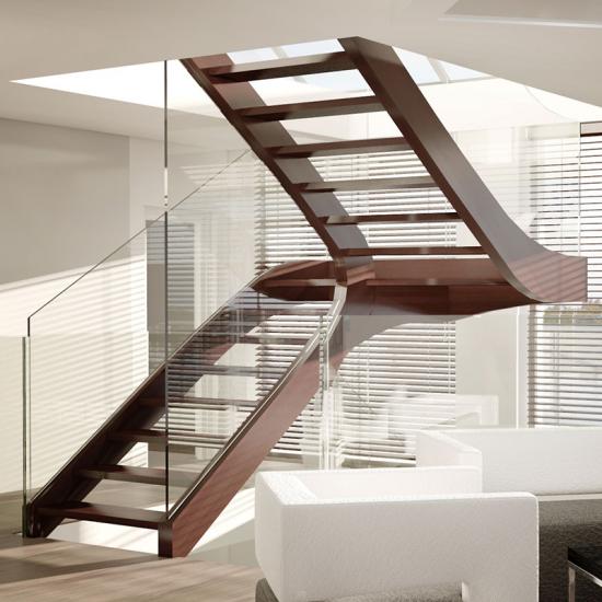 Holztreppe mit Glasgeländer von Siller Treppen