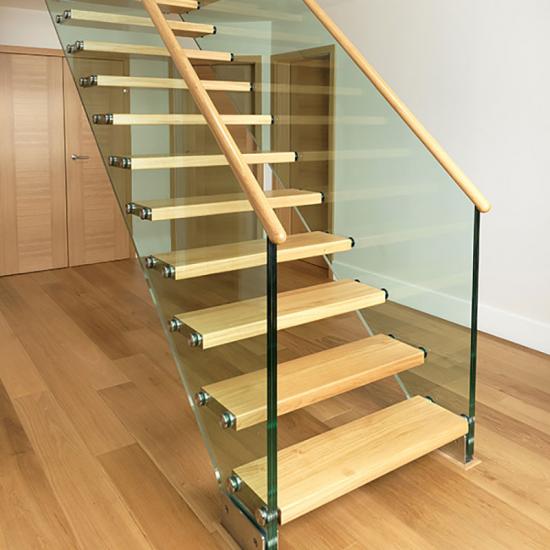 Individuelle Treppen aus Stahl/Glas und Massivholz von STEIGWERK TREPPEN