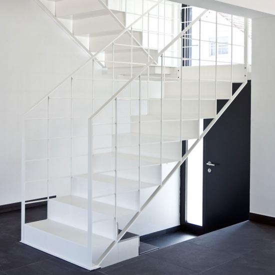 Design Metalltreppe als Podesttreppe von Wunsch - Treppen