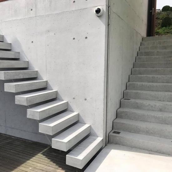 Vorgefertigte Element-Treppen aus Beton von BETONT®