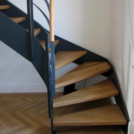 Individuelle Stahl-Holz Treppe von Schreinerei NOS
