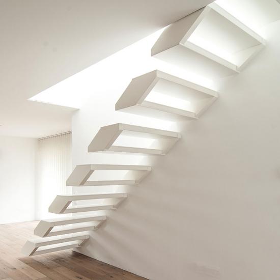 Design Kragarmtreppe von frank rombey