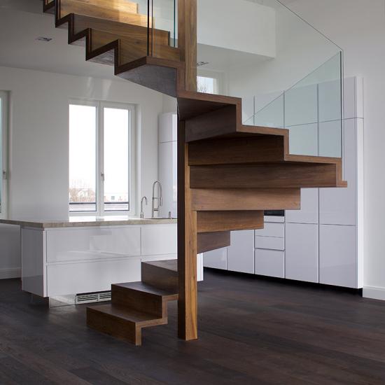 Gewendelte Design Faltwerktreppe von Treppenbau Diehl