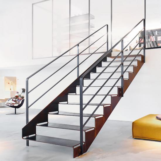 Moderne Design Treppe aus Stahl von spitzbart treppen®