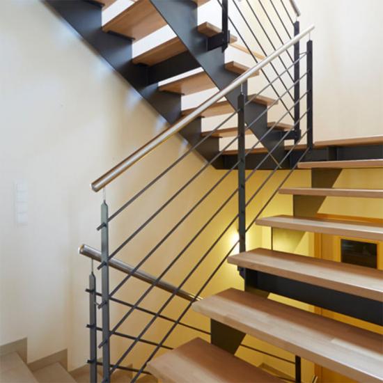 Individuelle Treppen aus Holz und Stahl